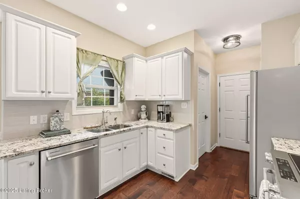 Louisville, KY 40299,10511 Vintage Creek Dr