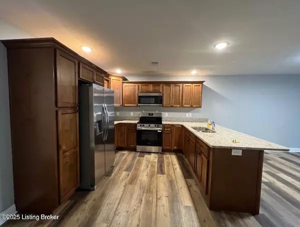 Bardstown, KY 40004,131 Avondale Dr