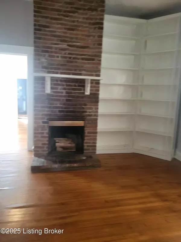 Louisville, KY 40206,114 S Bayly Ave