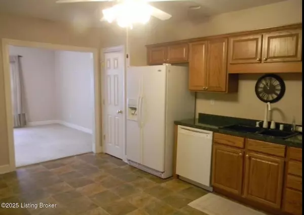 Louisville, KY 40228,8344 Delta Cir