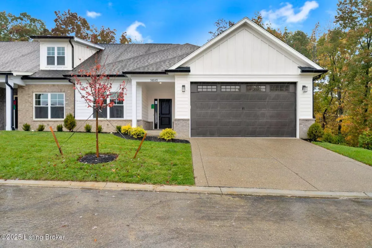 Louisville, KY 40245,14645 Reserve Park Pl #4