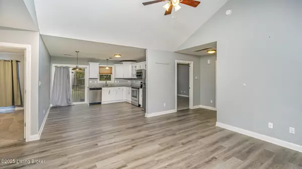 Frankfort, KY 40601,107 Blue Spruce Dr