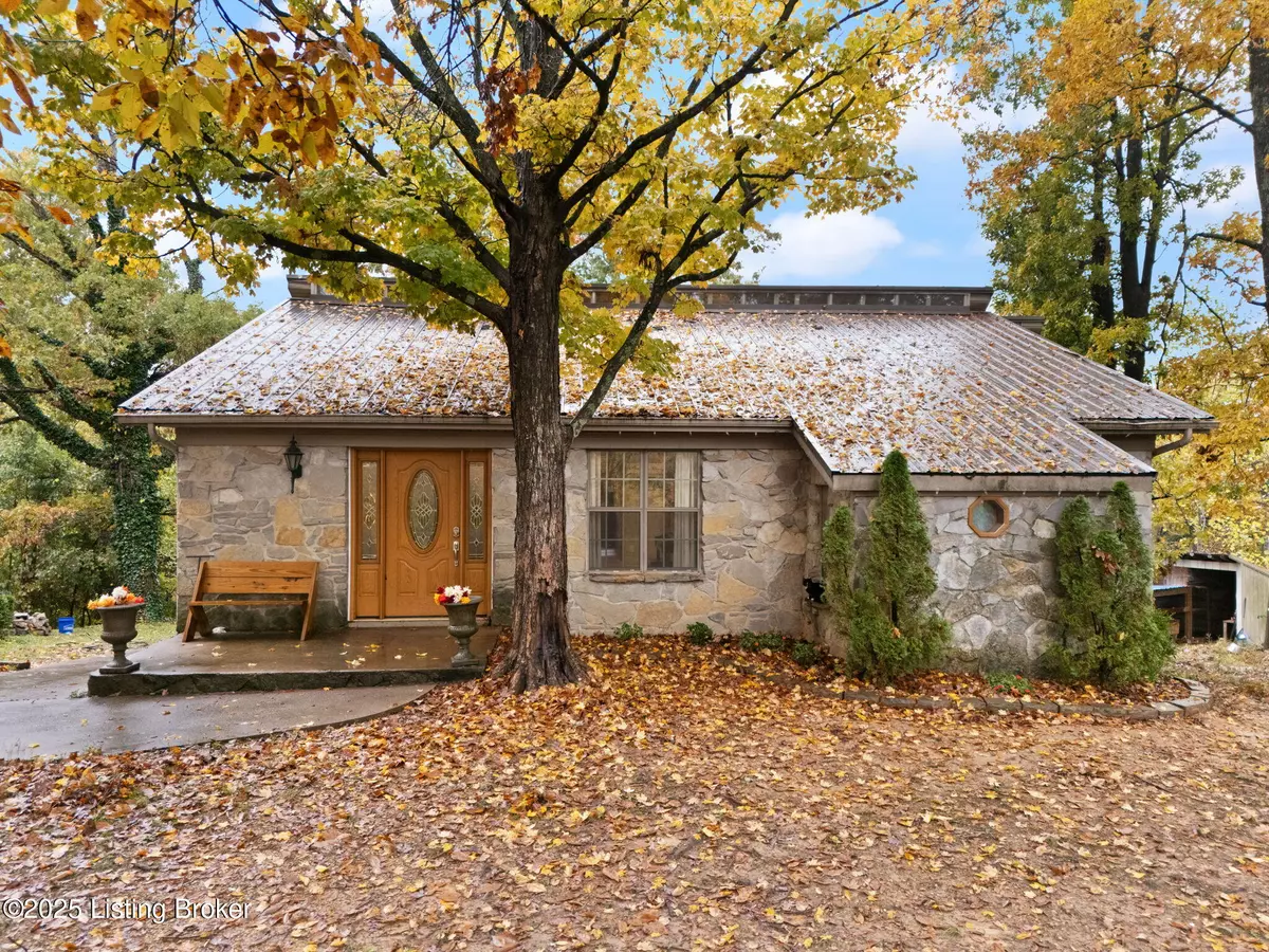 Edmonton, KY 42129,42 Fishback Ln