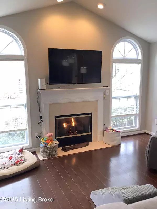 Louisville, KY 40299,13700 Le Rente Dr