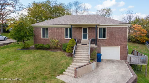 1409 Grange Dr, La Grange, KY 40031