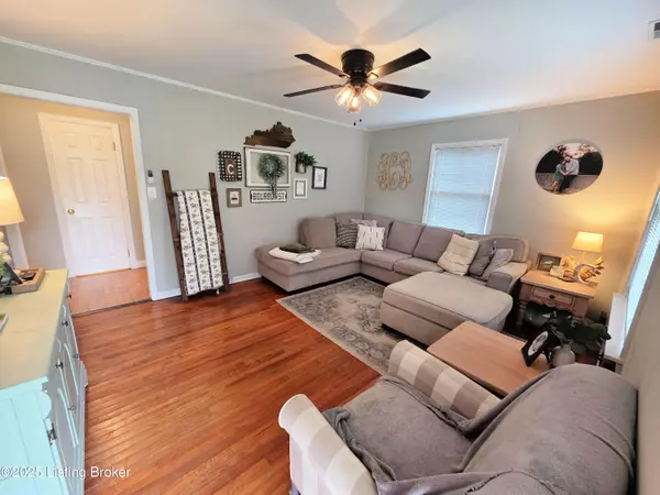 Bardstown, KY 40004,813 Johnson St