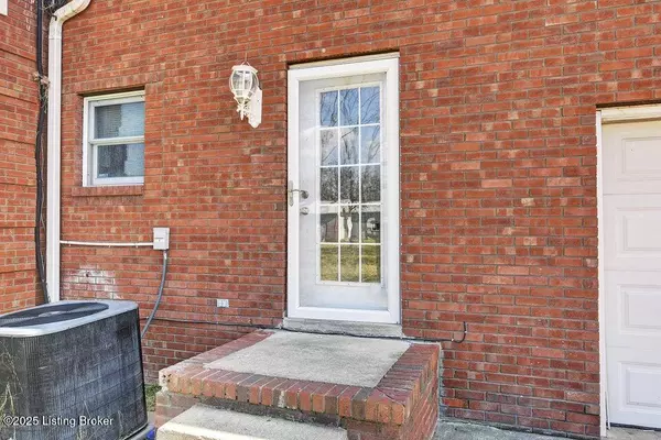 Brooks, KY 40109,248 N Myers Rd