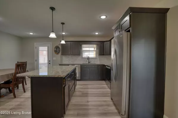 Mt Washington, KY 40047,234 Williamsburg Dr