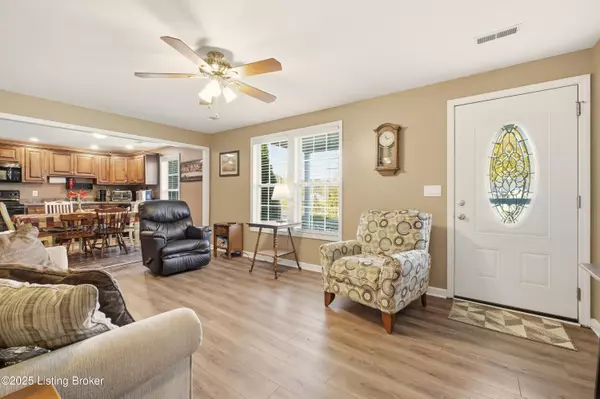 La Grange, KY 40031,3614 W Highway 146