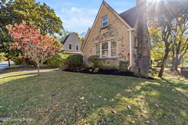 Louisville, KY 40206,2704 Brownsboro Rd