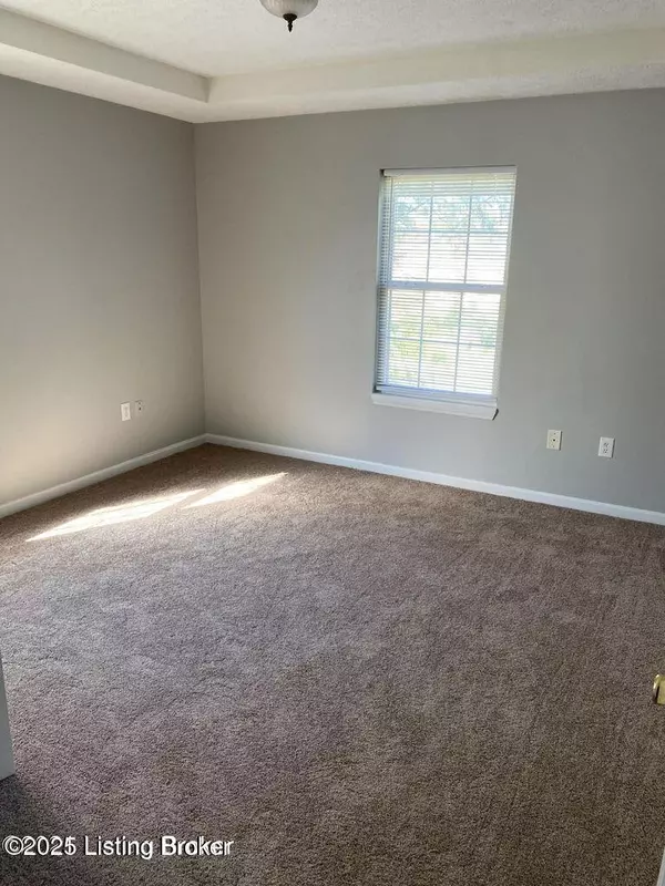 Louisville, KY 40203,2022 W Main St