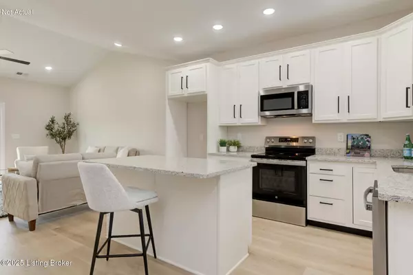 10915 Brookley Dr, Louisville, KY 40229