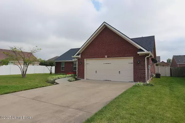 Jeffersonville, IN 47130,5510 Gum Tree Crossing