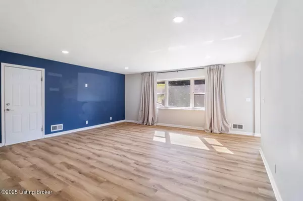 Louisville, KY 40207,605 Glen Ct