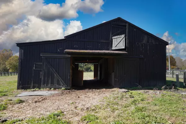 La Grange, KY 40031,3911 Hambletonian Rd