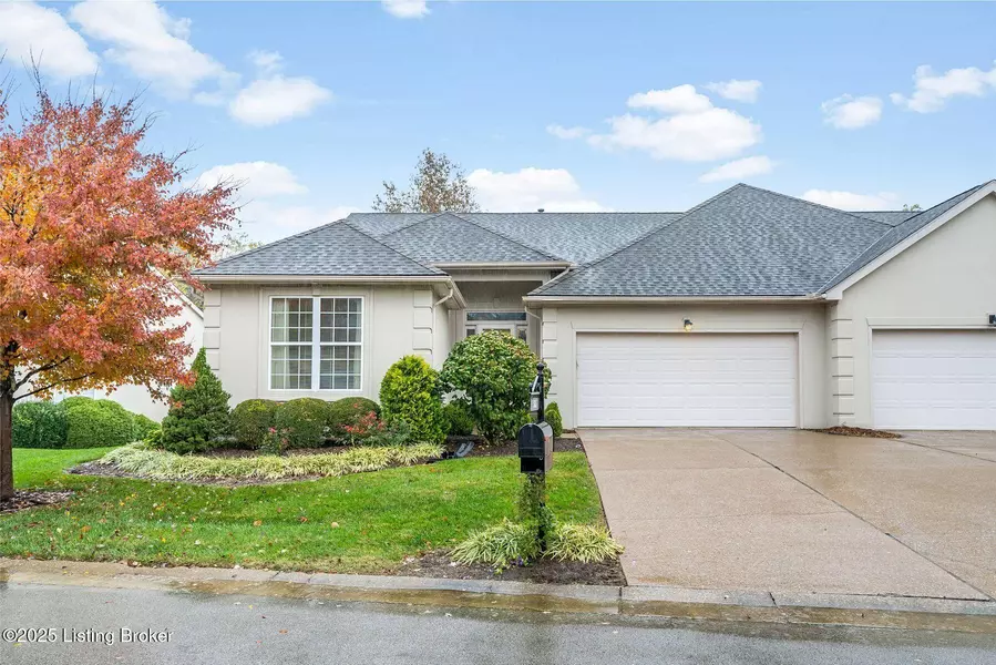 503 Village Lake Dr, Louisville, KY 40245