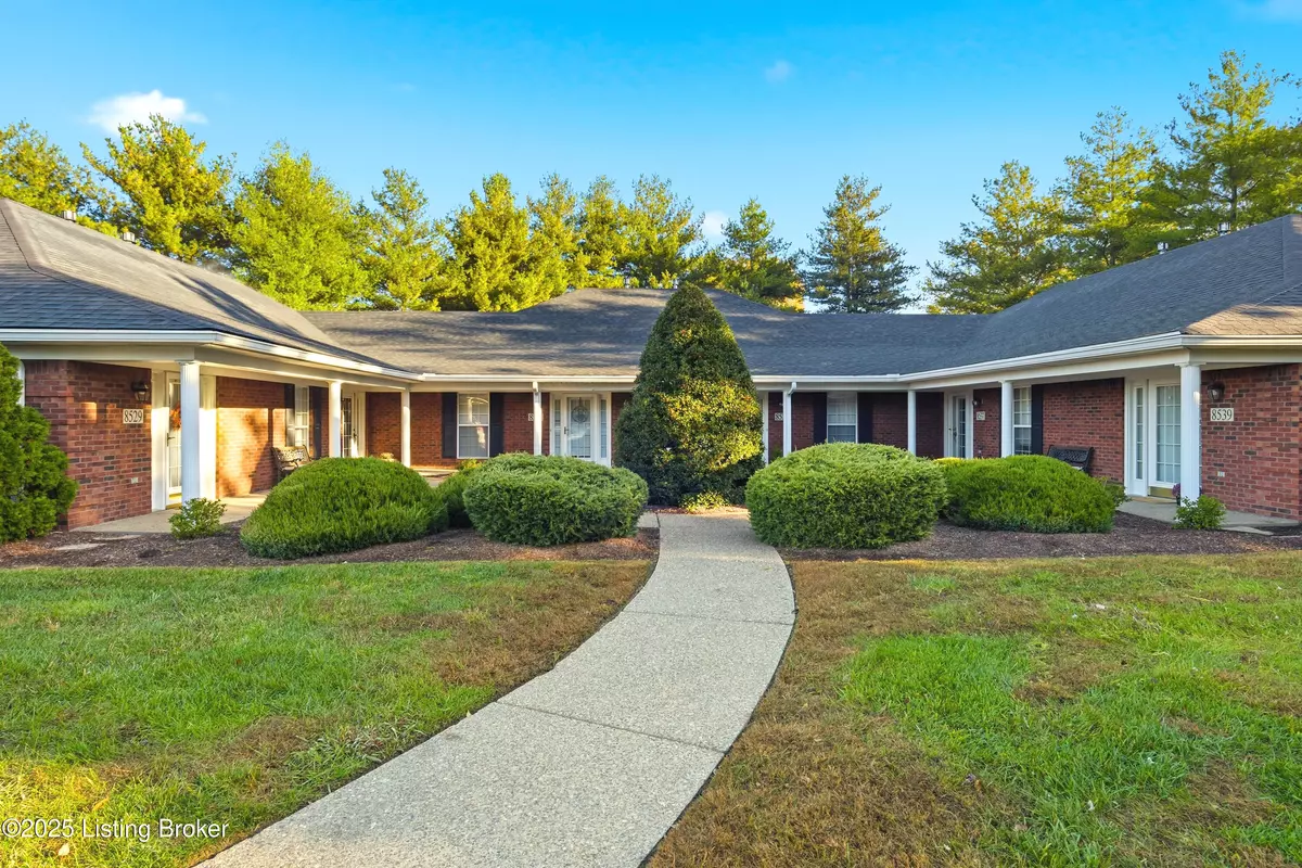 Louisville, KY 40228,8531 Aspen Glen WAY