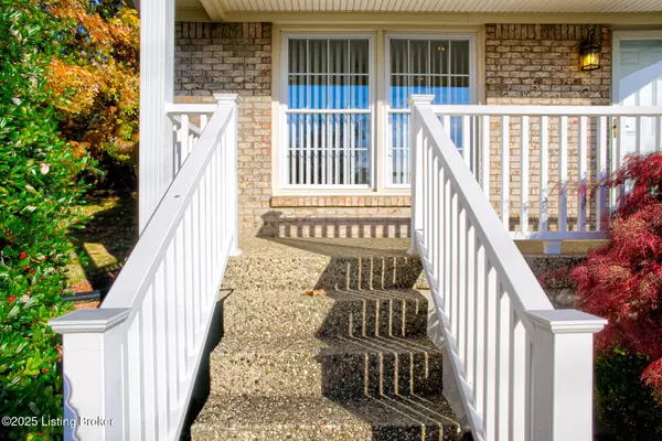 Louisville, KY 40214,2213 High Pine Dr