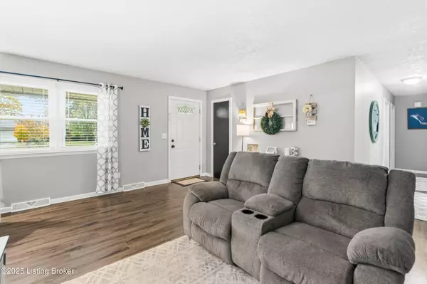 Elizabethtown, KY 42701,208 Claudie Ave