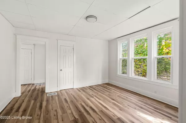 Louisville, KY 40210,1813 W Gaulbert Ave