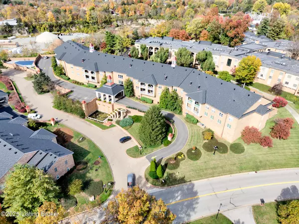 5701 Coach Gate Wynde #APT 58B, Louisville, KY 40207