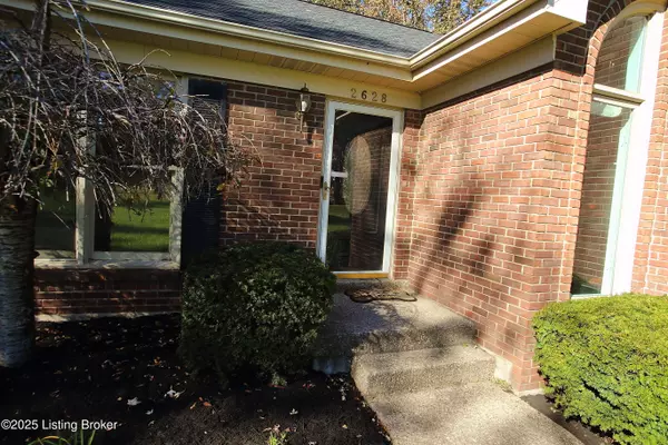 La Grange, KY 40031,2628 Cedar Point Rd