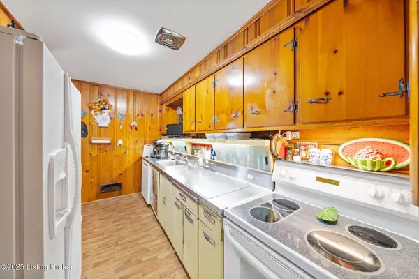 Louisville, KY 40220,3019 McMahan Blvd