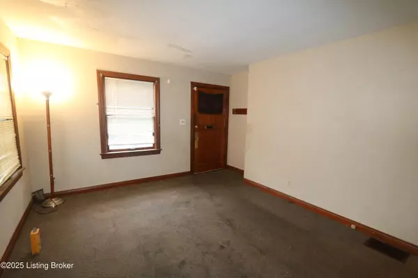 Louisville, KY 40215,811 Denmark St