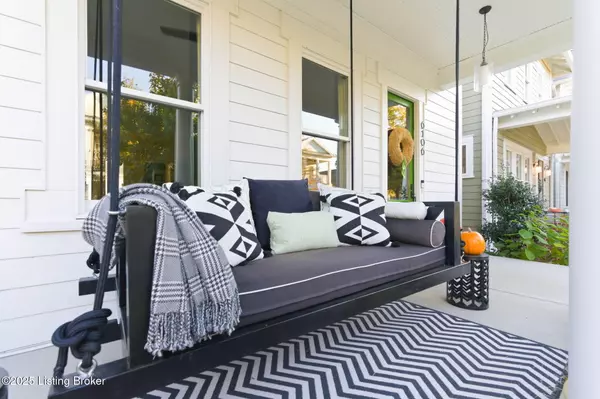 Prospect, KY 40059,6106 Mistflower Cir