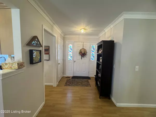 Carrollton, KY 41008,12 Valleywood Ct