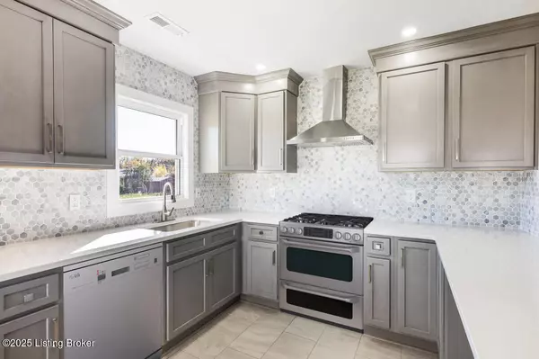 Radcliff, KY 40160,1040 W Crocus Dr