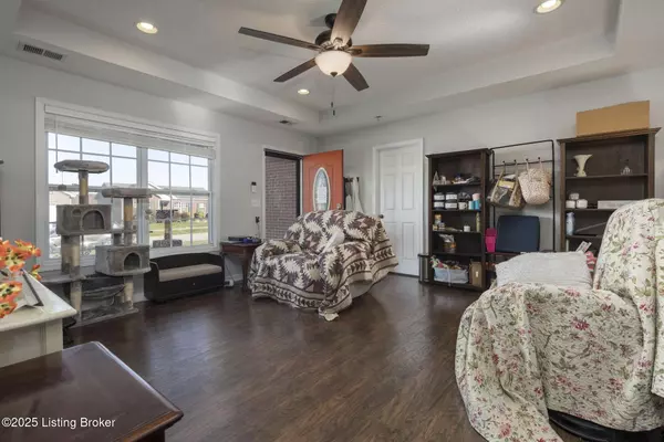 Shepherdsville, KY 40165,834 Tecumseh Dr