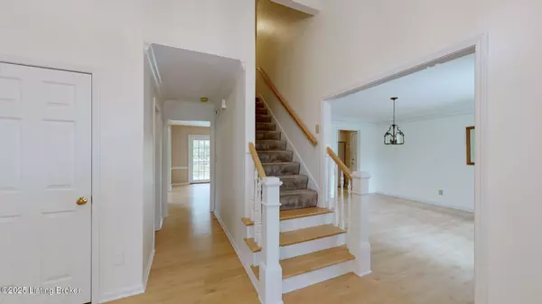 Louisville, KY 40241,7815 Cliffs Edge Ct