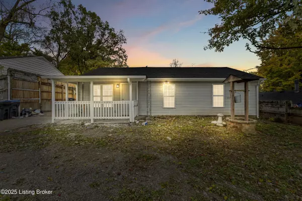 4814 Granada Dr, Louisville, KY 40272