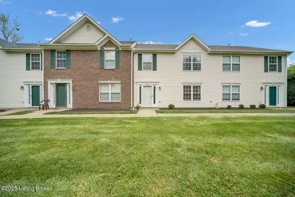 9415 Bayberry Green Ln, Louisville, KY 40291