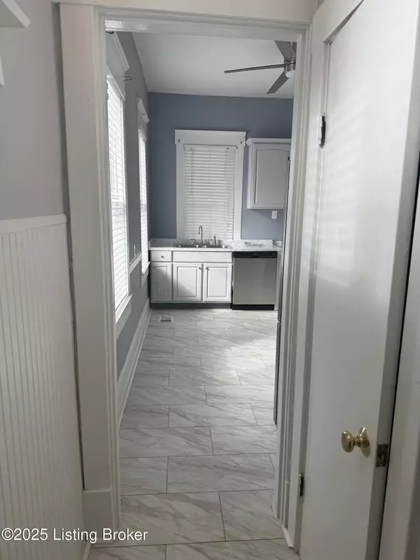 Louisville, KY 40204,1529 Christy Ave #1