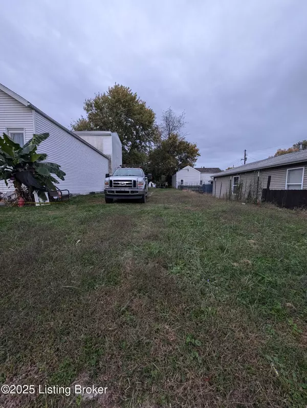 Louisville, KY 40212,2438 Bank St