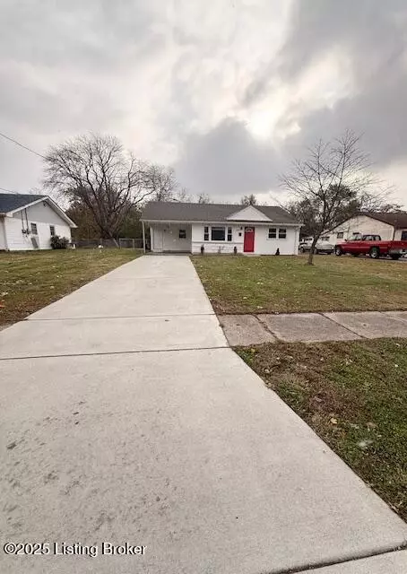 13517 Kinross Blvd, Louisville, KY 40272