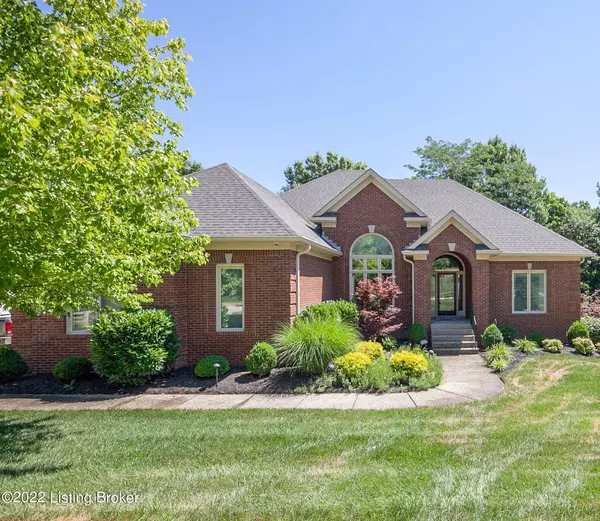 Louisville, KY 40245,4217 Woodmont Park Ln