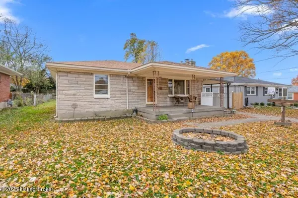 1702 Kurz WAY, Louisville, KY 40216