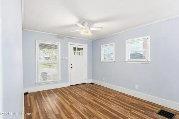 Louisville, KY 40212,4109 Bank St