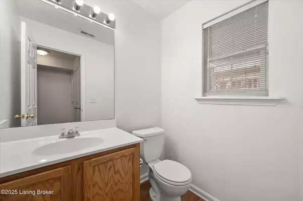 Louisville, KY 40228,6736 Arbor Creek Dr