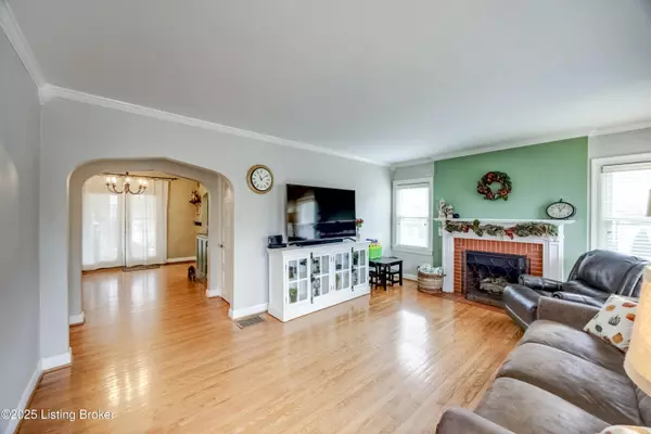 Louisville, KY 40213,1033 Greenleaf Rd