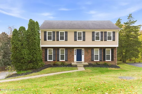 4512 Deepwood Dr, Louisville, KY 40241