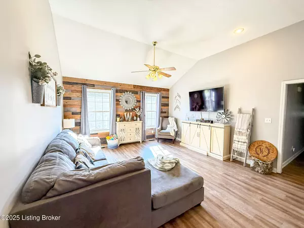 Shelbyville, KY 40065,2068 Osprey Cove Ave