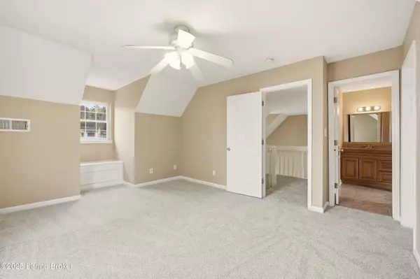 Louisville, KY 40229,6600 Queens Falls Ct