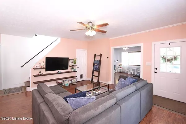 New Albany, IN 47150,1748 E Oak St