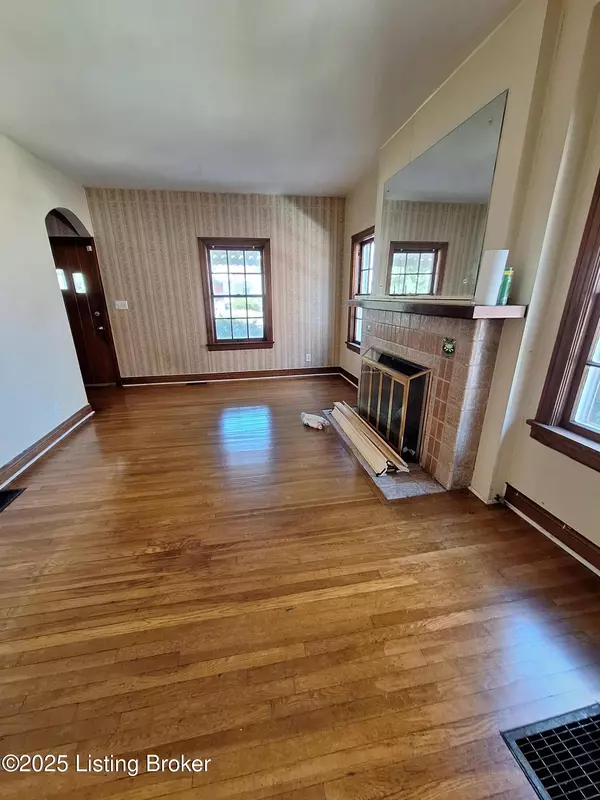 Louisville, KY 40210,2120 Allston Ave