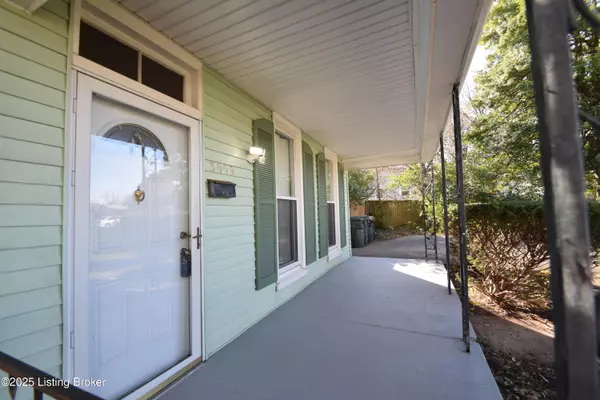 Jeffersontown, KY 40299,3009 Lynnwood WAY