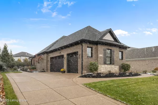 Louisville, KY 40299,13015 Dove Point Pl